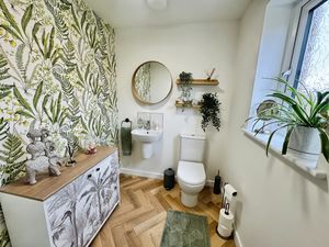 Photo 7- click for photo gallery